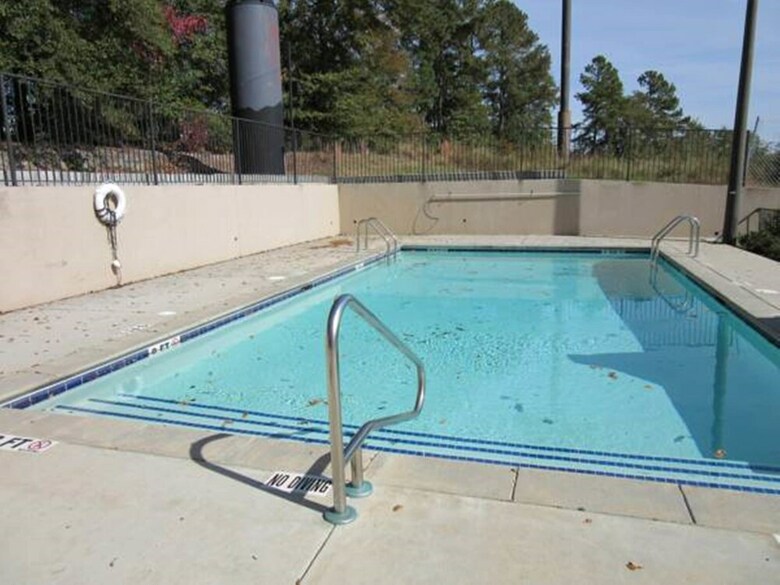 Hotel Comfort Inn & Suites