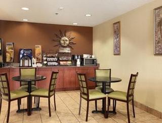 Hotel Microtel Inn And Suites By Wyn