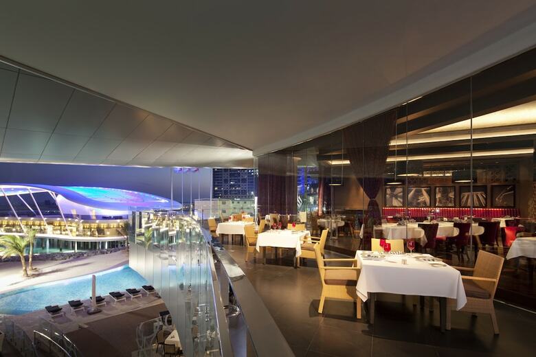 Hotel Jumeirah At Etihad Towers Residences