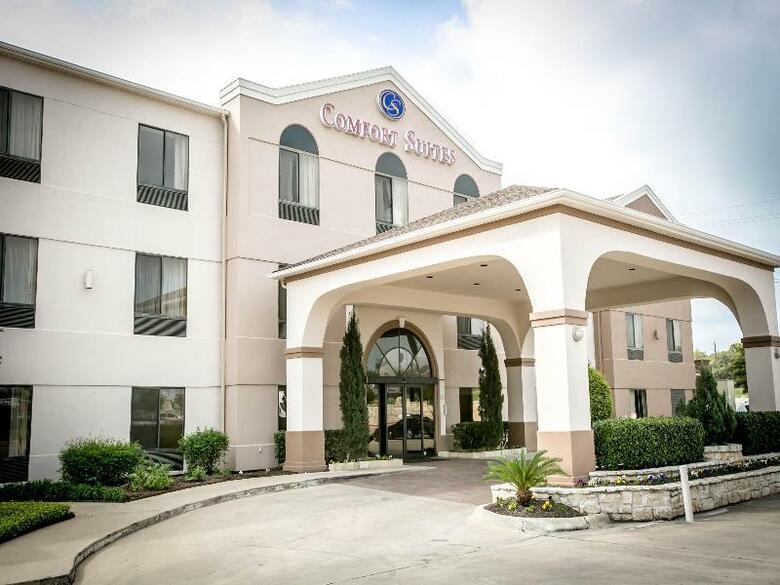 Hotel Comfort Suites Nw Lakeline