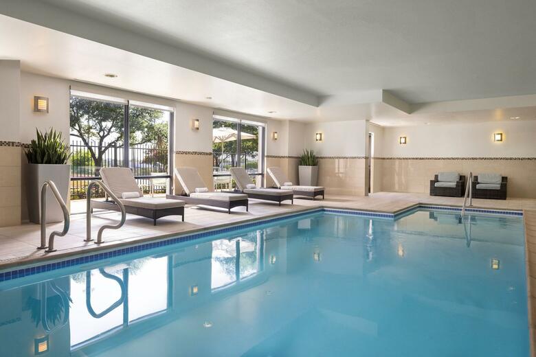 Hotel Springhill Suites By Marriott Austin South