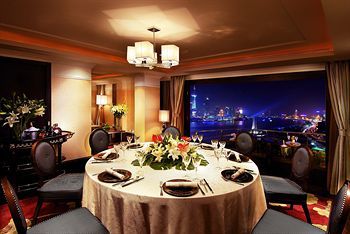 Hotel Broadway Mansions