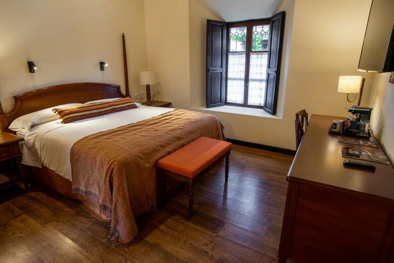 Porta Hotel Antigua