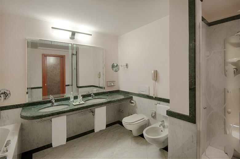 Hotel NH Lecco Pontevecchio