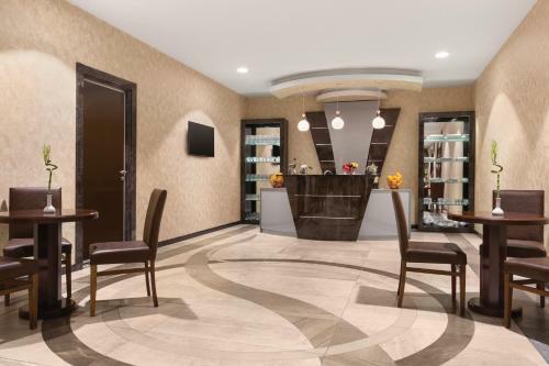 Days Hotel Baku