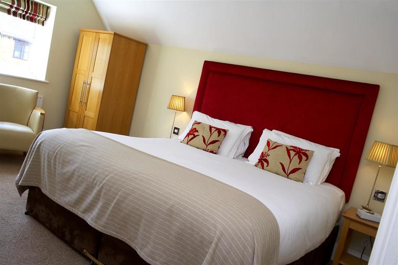 Best Western Plus Wroxton House Hotel