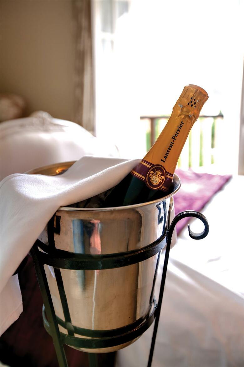 Best Western Plus Wroxton House Hotel