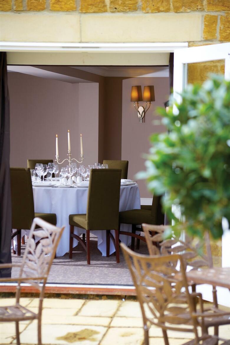 Best Western Plus Wroxton House Hotel
