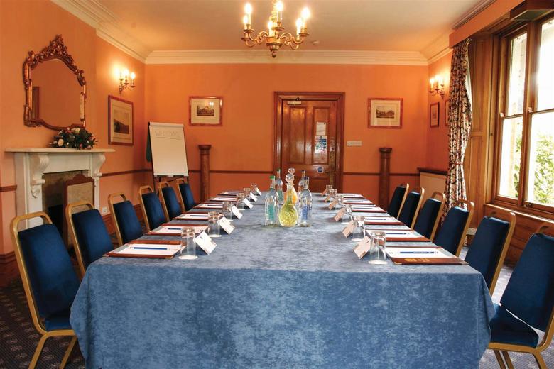 Best Western Plus Wroxton House Hotel
