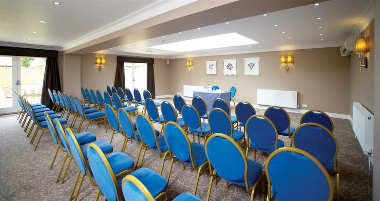 Best Western Plus Wroxton House Hotel