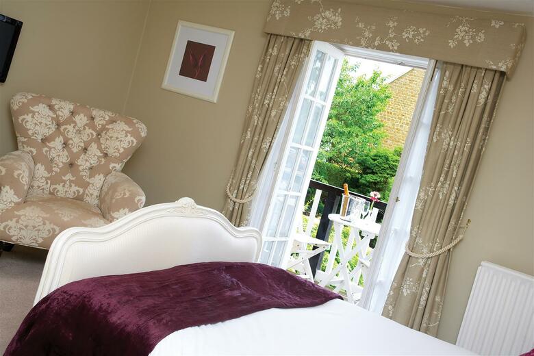 Best Western Plus Wroxton House Hotel