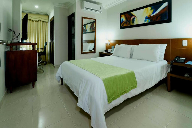 Howard Johnson Hotel Versalles Barranquilla