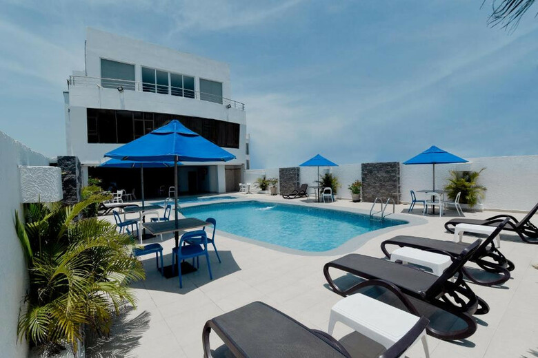 Howard Johnson Hotel Versalles Barranquilla