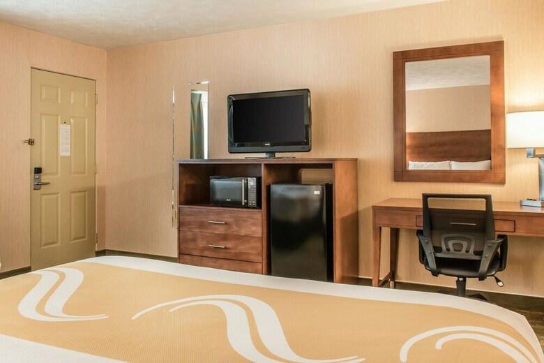 Hotel Quality Inn Bedford