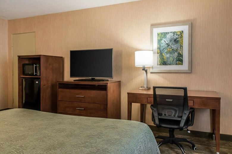 Hotel Quality Inn Bedford