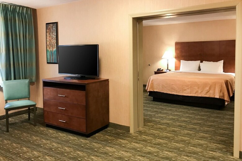 Hotel Quality Inn Bedford