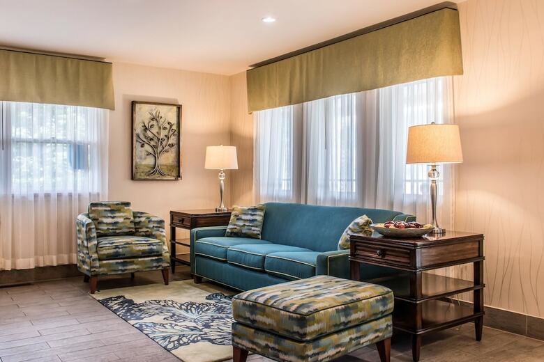 Hotel Quality Inn Bedford