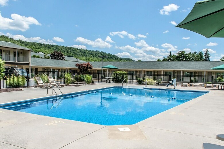 Hotel Quality Inn Bedford
