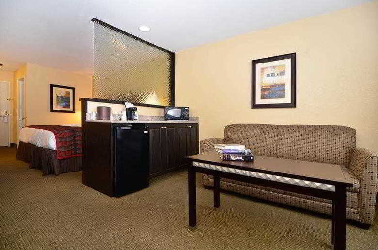 Best Western Hotel & Suites