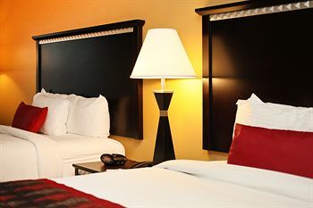 Best Western Hotel & Suites