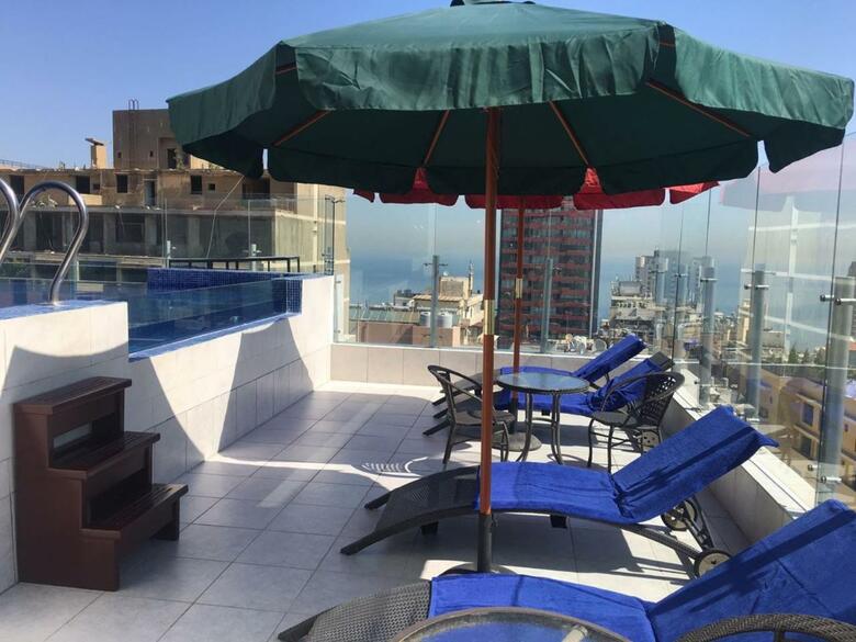 Hotel Midtown Y Suites