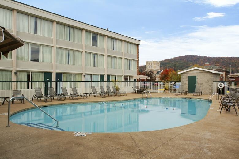 Hotel Best Western Plus Bradford Inn