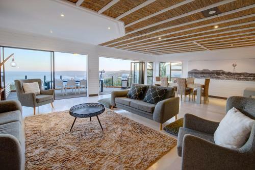 Villa Talk