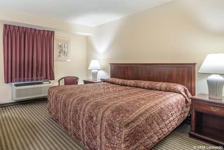 Hotel Econo Lodge Inn & Suites