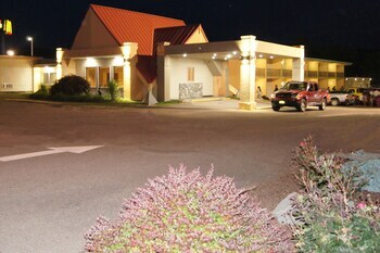 Hotel Econo Lodge Inn & Suites