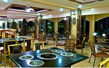 Hotel Regency Lagoon Resort