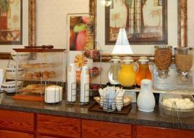 Hotel Sleep Inn & Suites