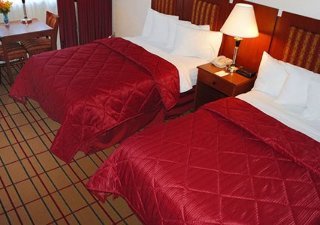 Hotel Quality Inn & Conference Center