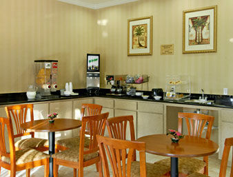 Hotel Super 8 Brookshire Tx