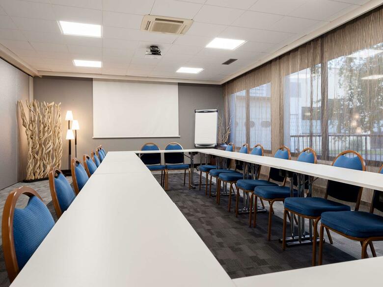 Hotel Kyriad Creteil - Bonneuil Sur
