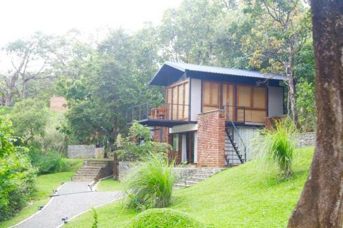Hotel Sennya Resorts