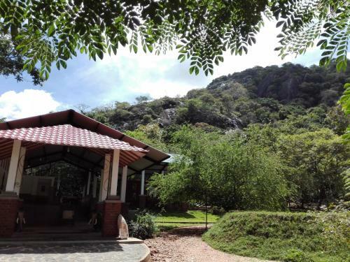 Hotel 14th Century Resort