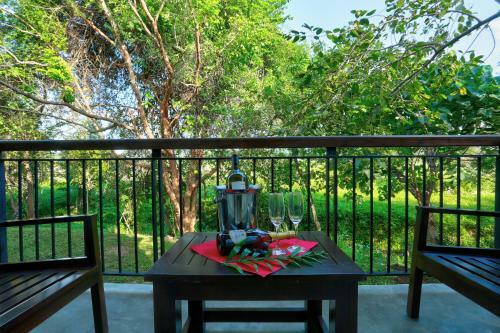 Hotel Tropical Life Resort And Spa