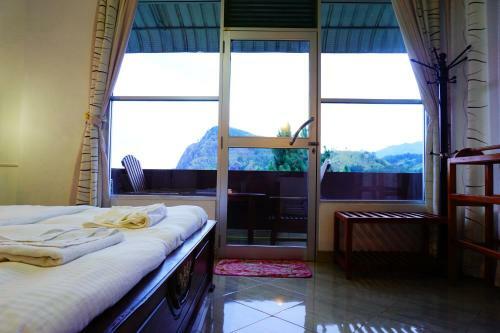 Hotel Sun Breeze