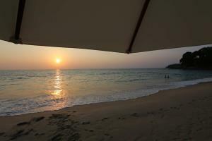 Doubletree Resort By Hilton Hotel Phuket - Surin Beach