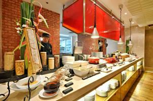 Doubletree Resort By Hilton Hotel Phuket - Surin Beach
