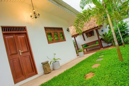 Rock Elephant Villa