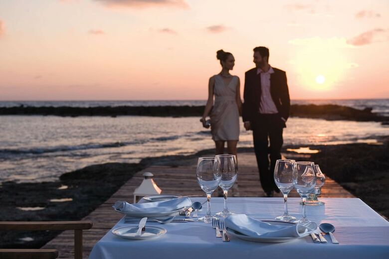 Constantinou Bros Asimina Suites Hotel