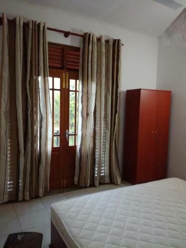 Field View Homestay