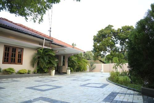 Hostal Superior Rest