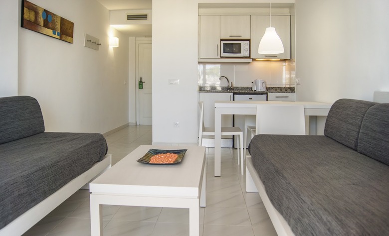 Apartamentos Apts. Es Ravells Dor