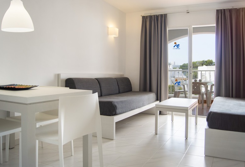 Apartamentos Apts. Es Ravells Dor