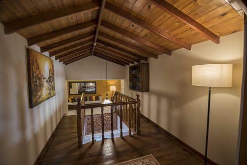 Hostal Mount Residency