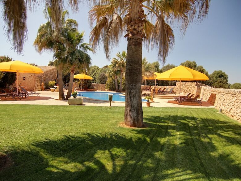 Hotel Puig De Ros D`alt