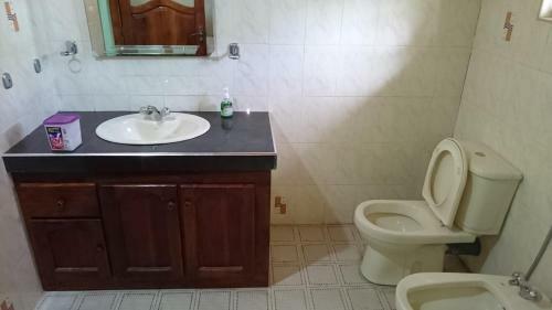 Hostal Garland Villa Negombo