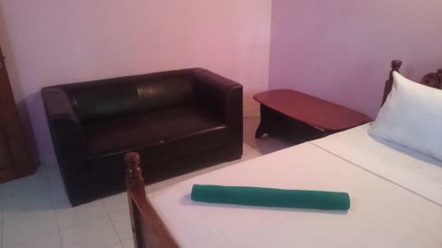Hostal Garland Villa Negombo